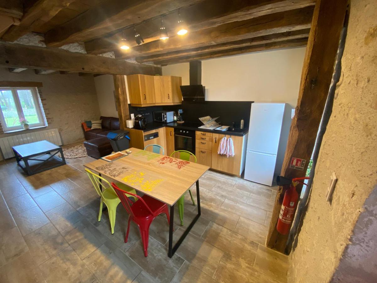 Gite Des Colverts Lailly-en-Val Esterno foto